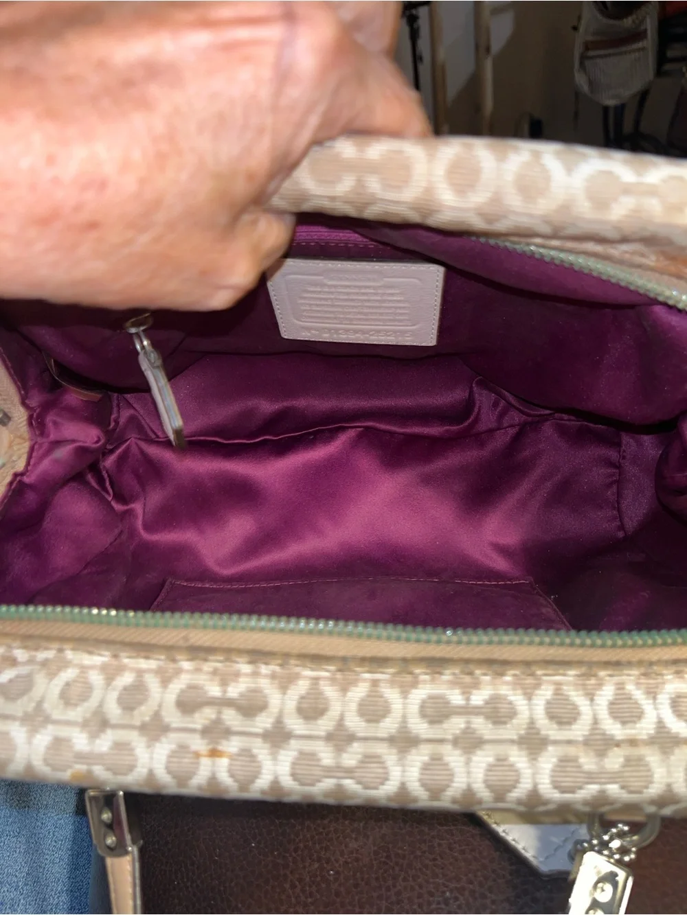 EUC Authentic Coach Madison Madeline East/West Handbag.